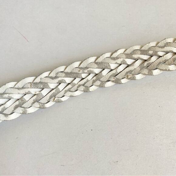 Vintage White Woven Leather Belt Braided Silver Tone Buckle Medium Large 90s Y2K main image 5